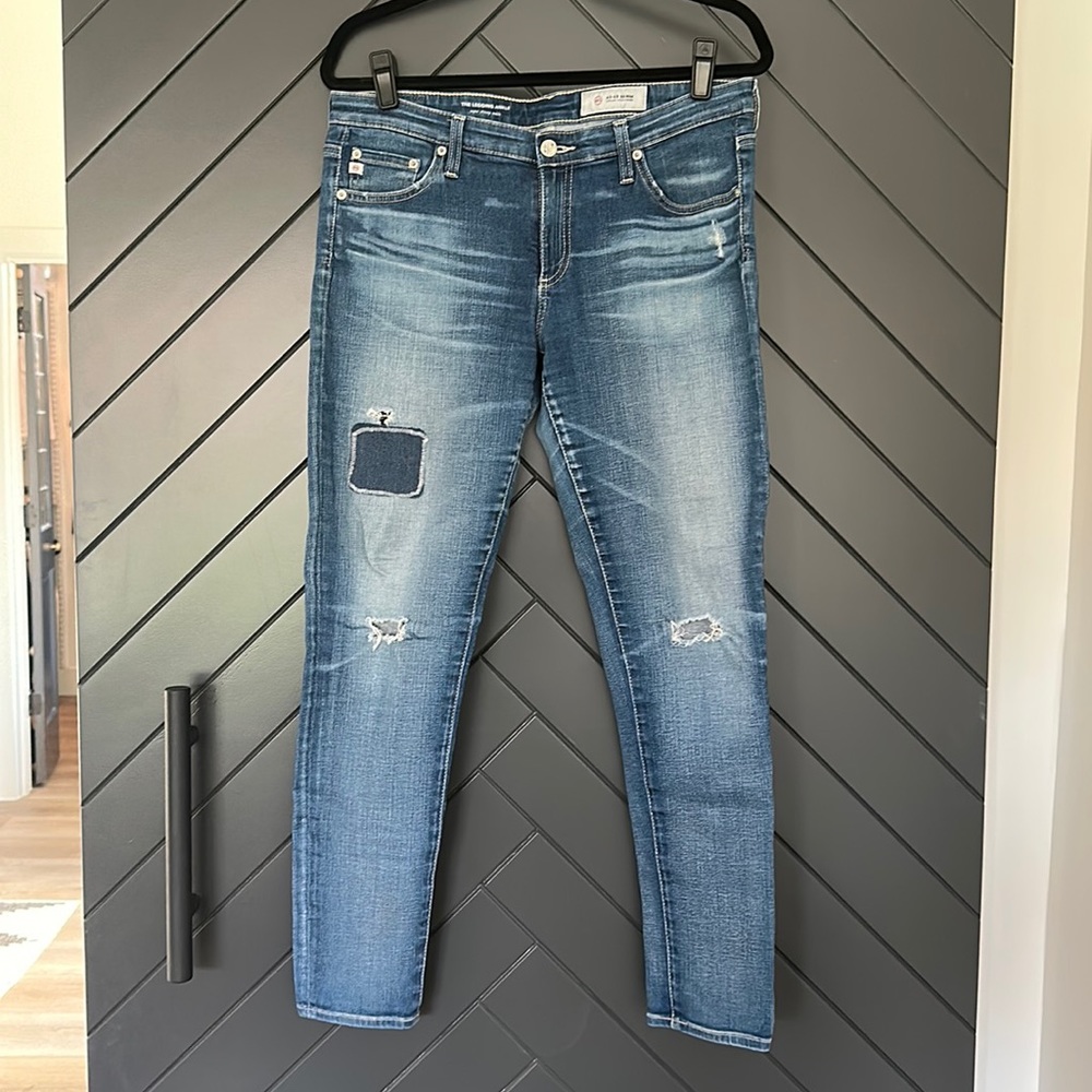 AG The Legging Ankle, ripped/patched, super skinny jeans.